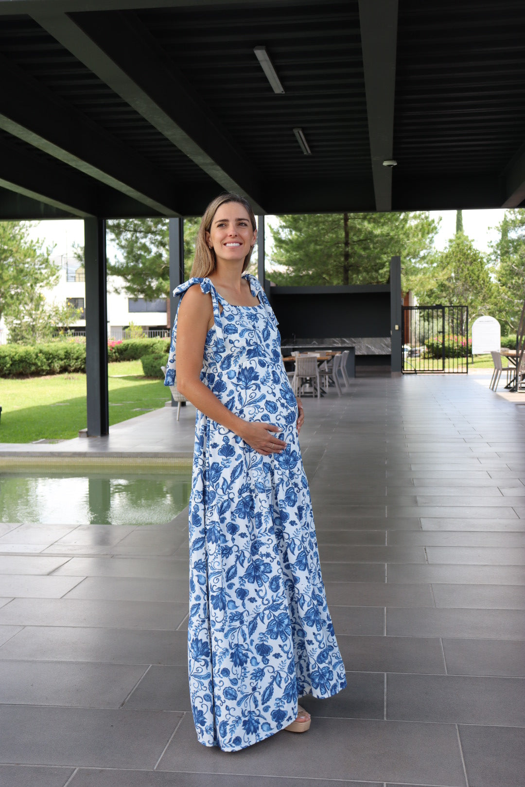 Maternity dress Dahlia black white flowers