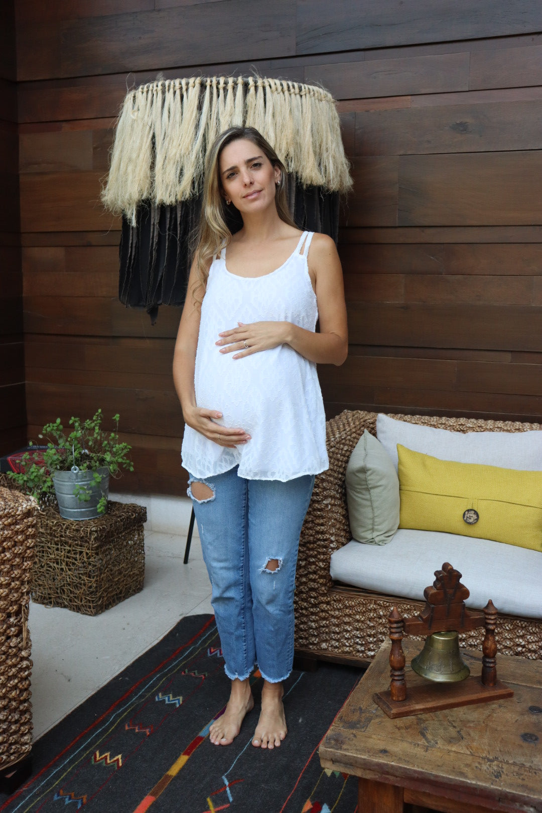 Blusa de maternidad, encaje blanca tirantes