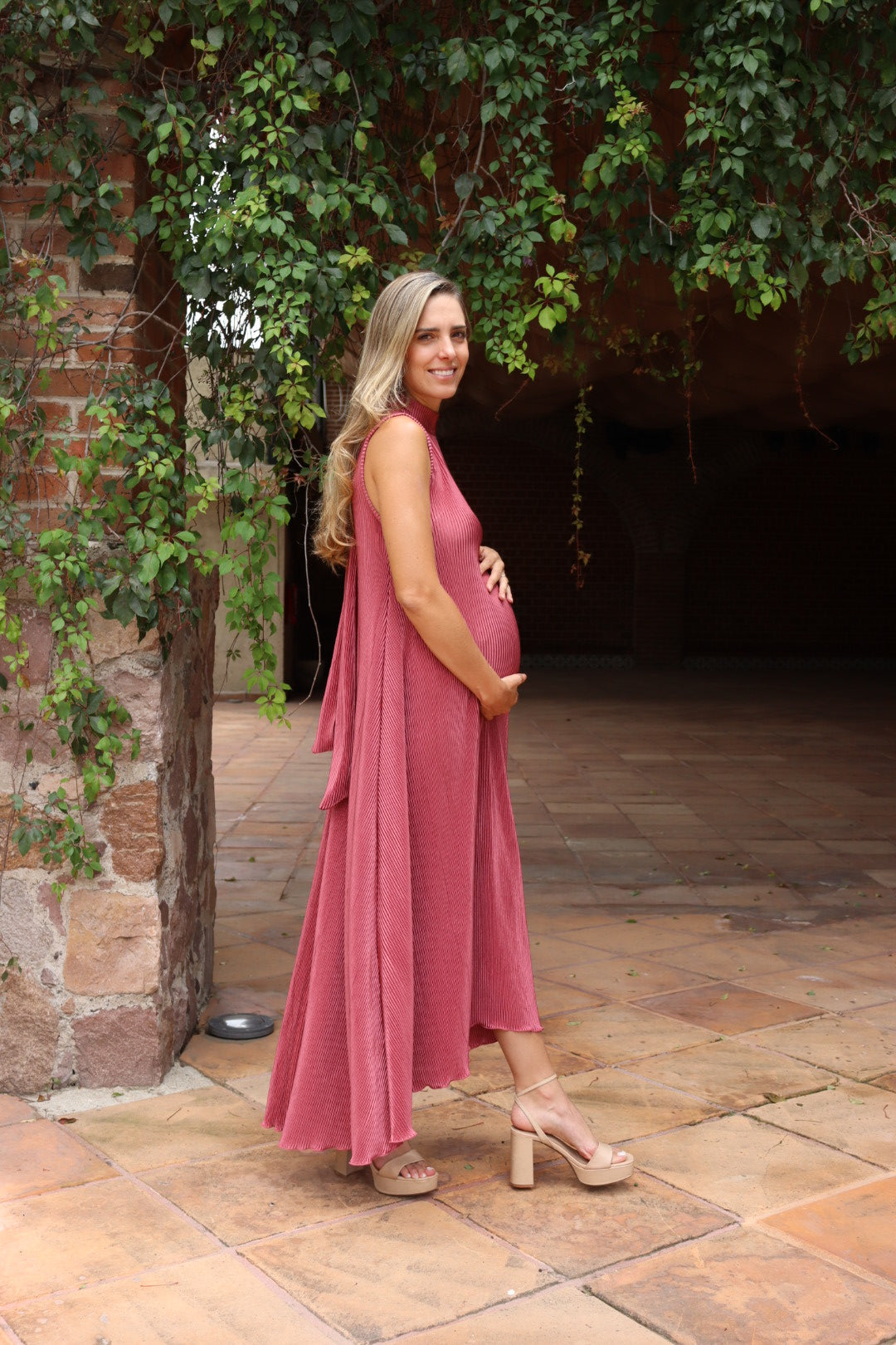 Vestido de maternidad Sonia, rosa quemado rayas corrugado