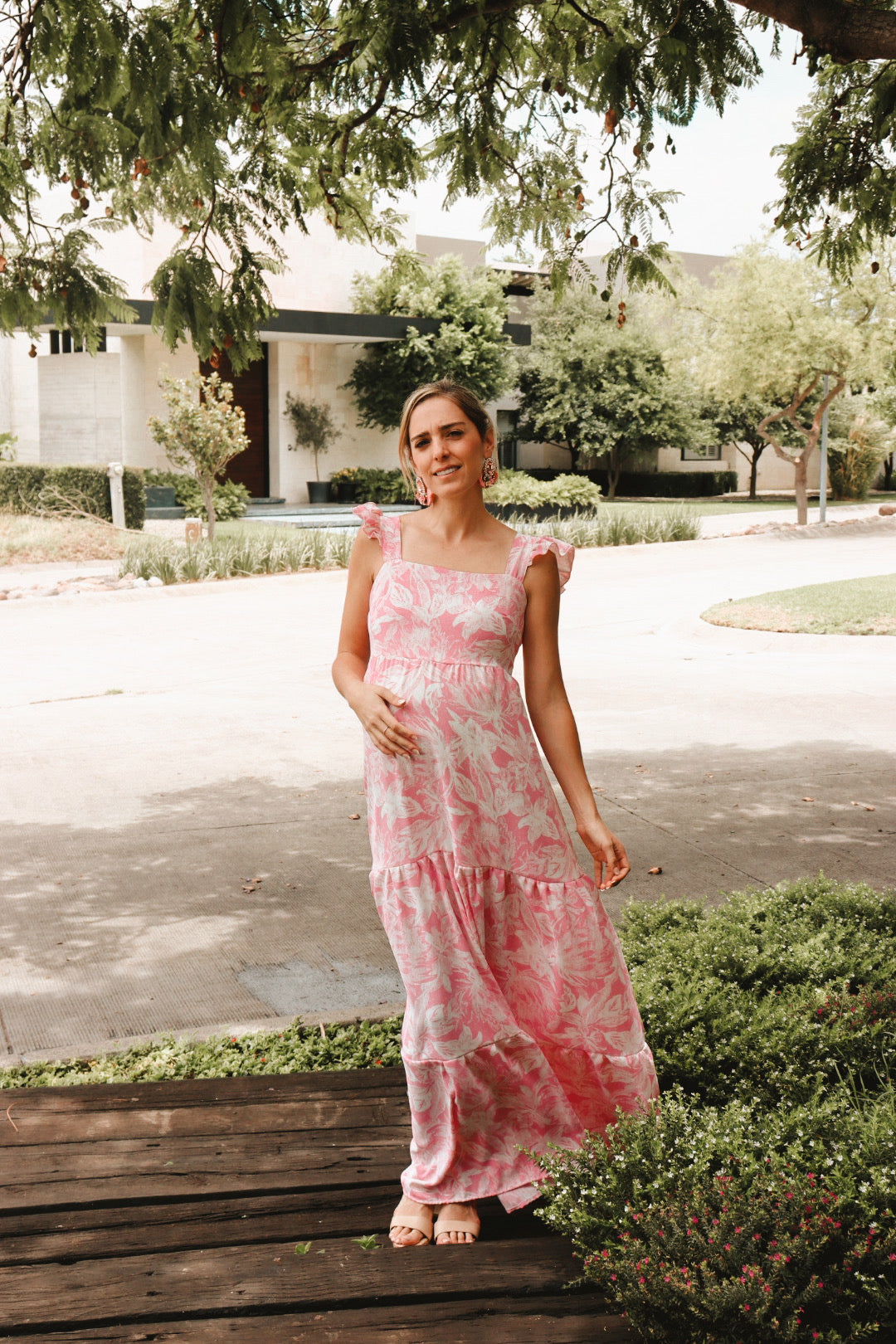 Maternity dress Dahlia black white flowers