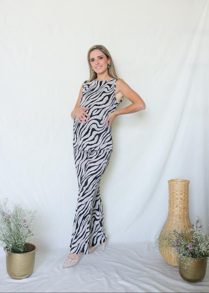 Conjunto de maternidad Mayte, b&n corrugado