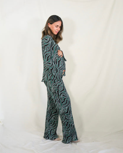 Conjunto de maternidad Mayte, verde corrugado