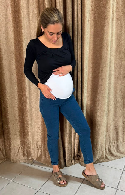 Pantalón de mezclilla strech con bolsas