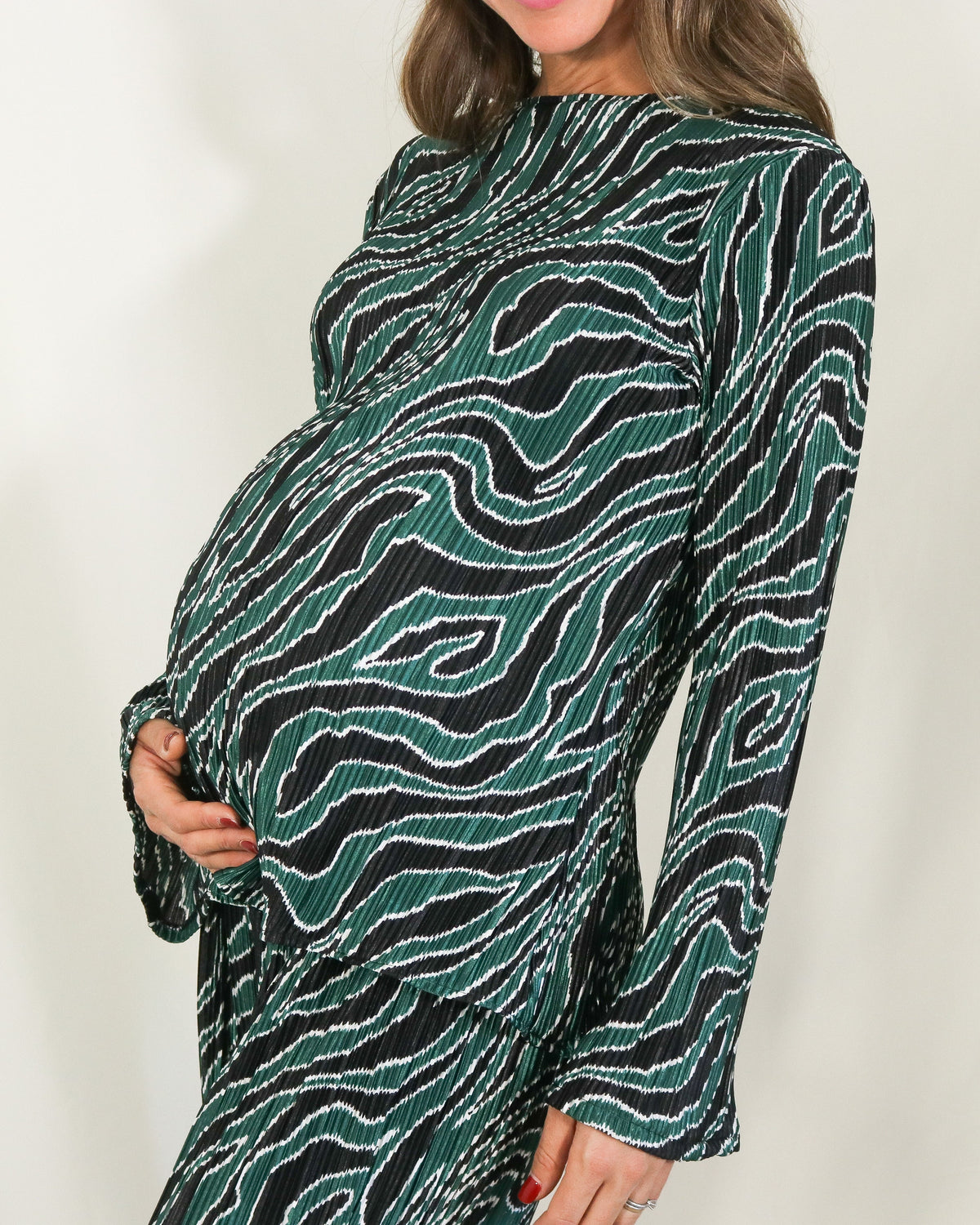 Conjunto de maternidad Mayte, verde corrugado