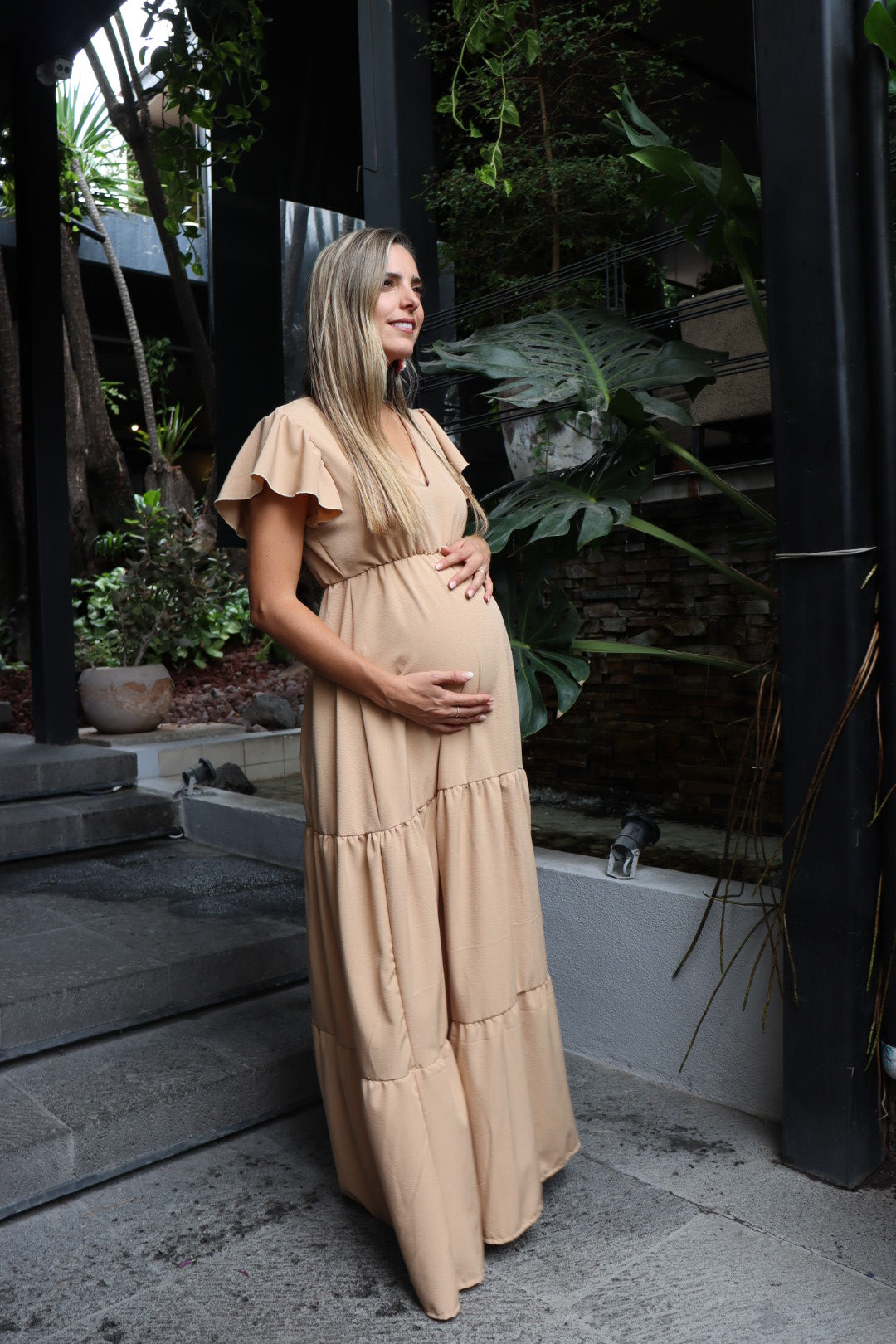 Vestido de maternidad Sofia Dalia beige madrid