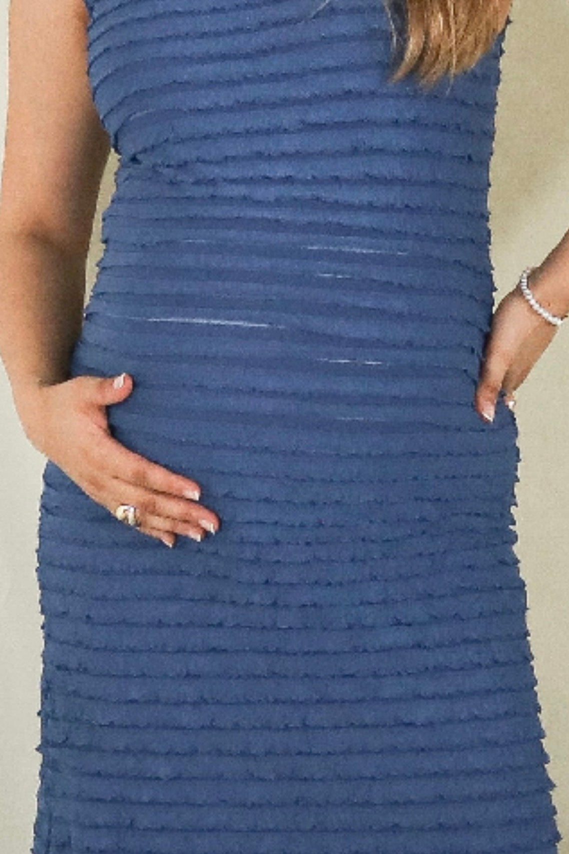 Tela spandex corrugada azul ondas