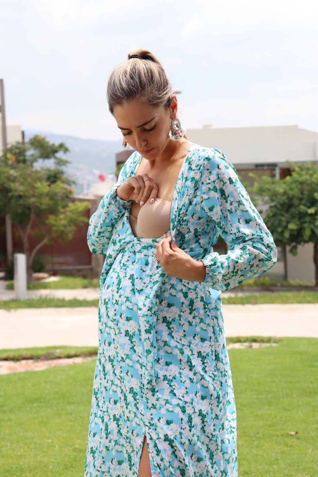 Vestido brescia de maternidad y lactancia florecitas azules