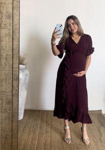 Vestido de maternidad, Ursula vino con olanes