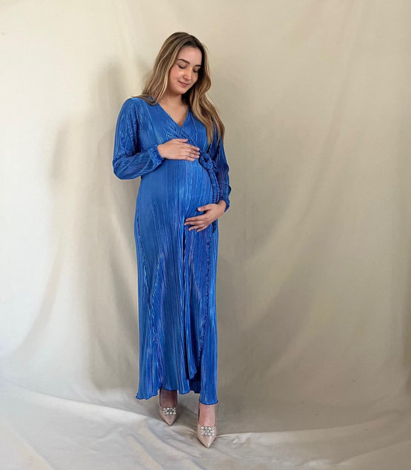 Vestido de maternidad Natalia midi azul corrugado manga larga