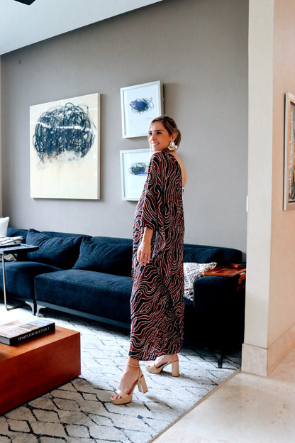 Vestido de maternidad Ilya negro con chedron corrugado CH