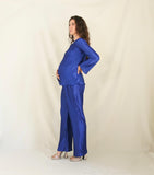 Conjunto de maternidad Mayte, azul rey corrugado