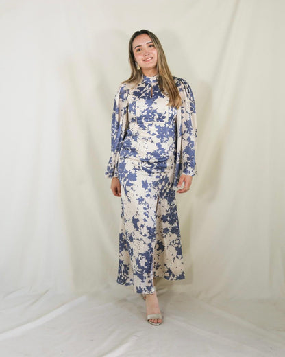 Vestido de lactancia, Pilar ivory flores azules satinado