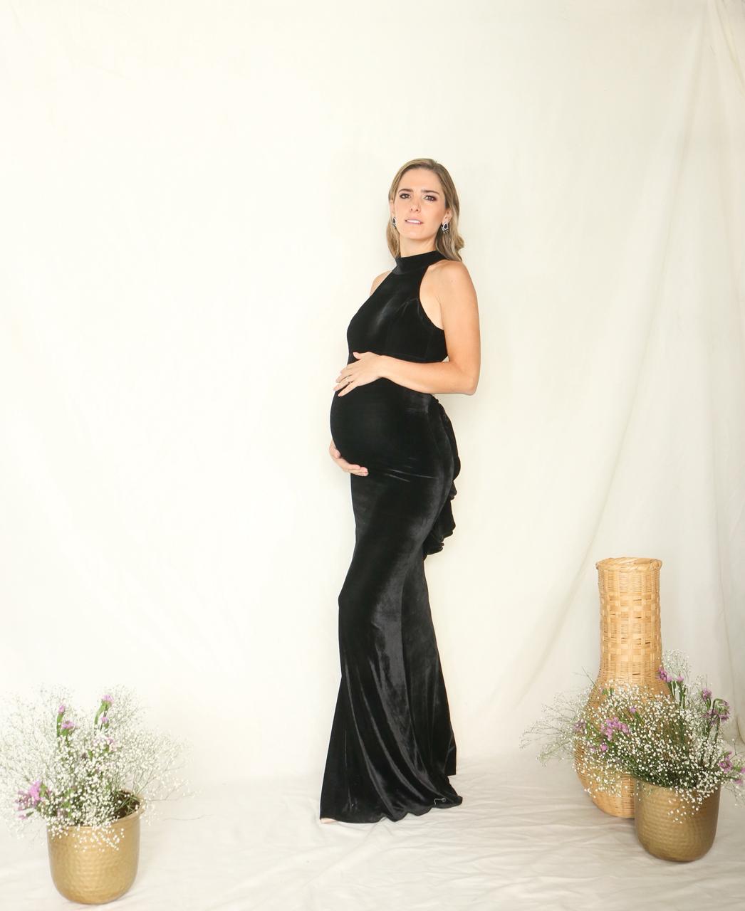 Vestido maternidad Eugenia largo terciopelo negro CH