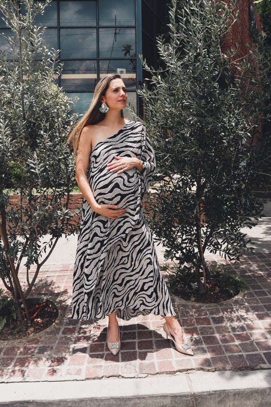 Vestido de maternidad Ilya blanco con negro corrugado