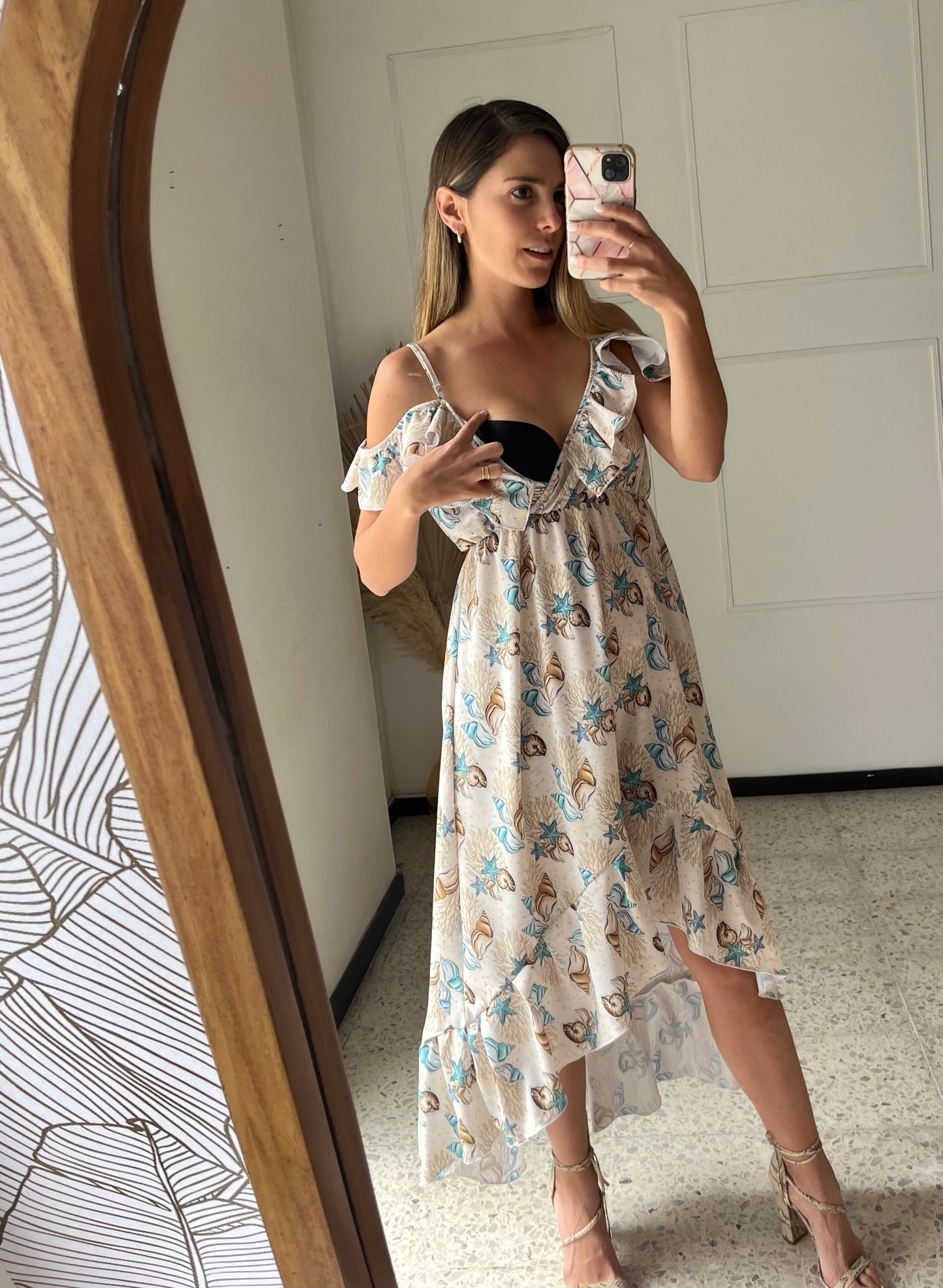 Vestido de maternidad,  Carlota playa