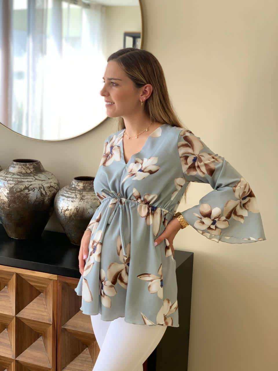 Blusa de maternidad, loreta gris flores