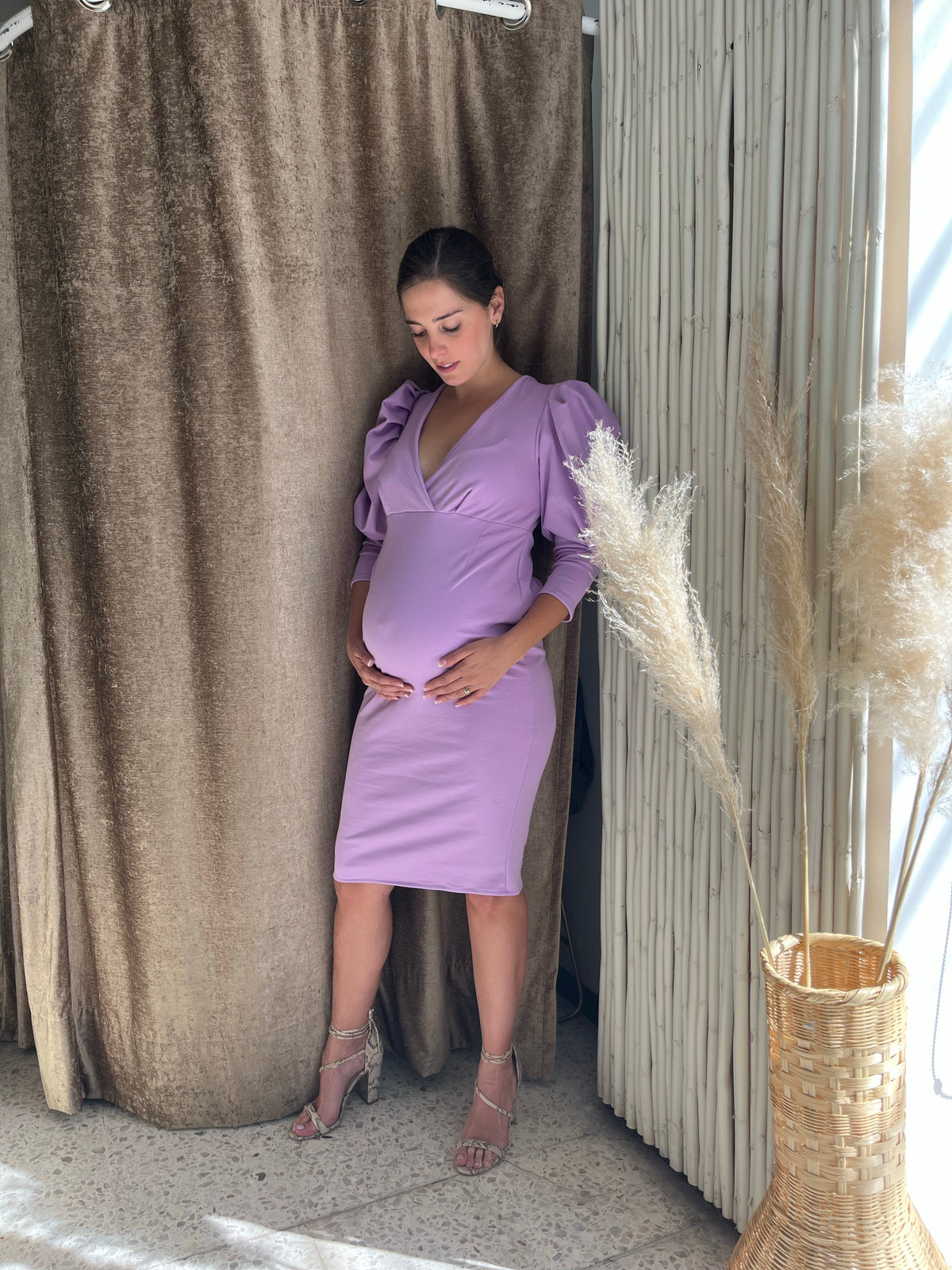 Vestido de maternidad Yuridia neopreno lila